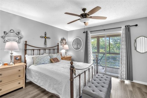 Condo in Deerfield Beach, Florida, 1 bedroom  № 2061727 - photo 5