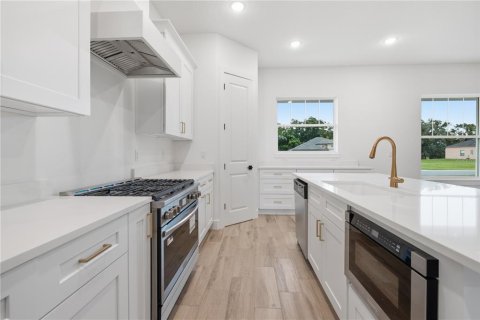 Villa ou maison à vendre à Dunnellon, Floride: 4 chambres, 218.51 m2 № 2224487 - photo 9