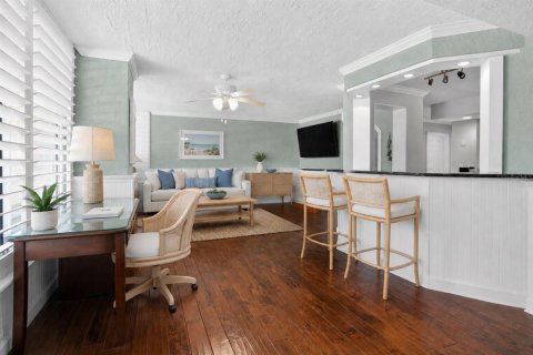 Condo in Ponce Inlet, Florida, 3 bedrooms № 2208925 - photo 10