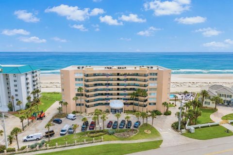 Condo in Ponce Inlet, Florida, 3 bedrooms № 2208925 - photo 2