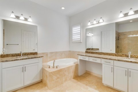 Villa ou maison à vendre à Jupiter, Floride: 4 chambres, 265.14 m2 № 2249713 - photo 23