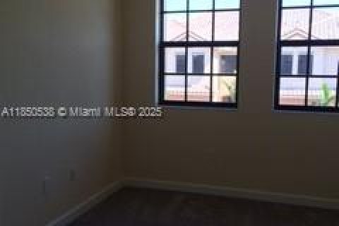 Townhouse in Tamarac, Florida 3 bedrooms, 139.82 sq.m. № 1877762 - photo 30