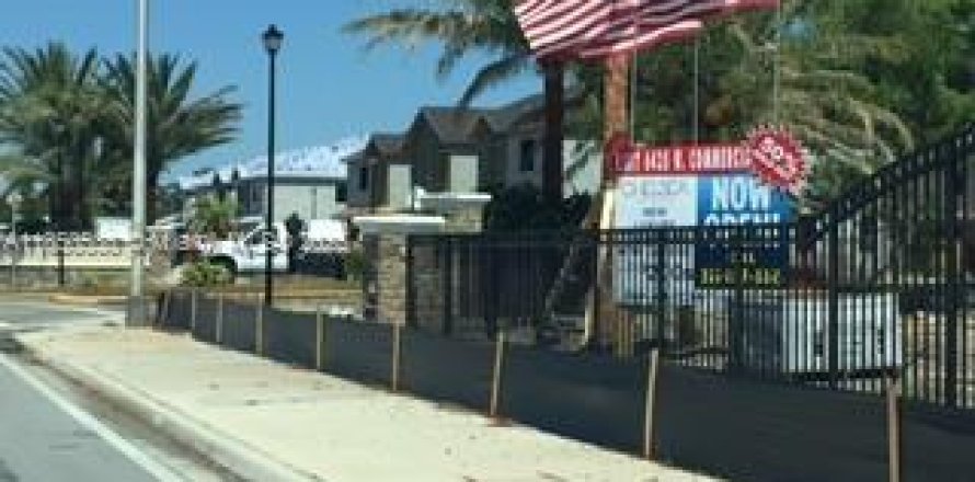 Townhouse in Tamarac, Florida 3 bedrooms, 139.82 sq.m. № 1877762