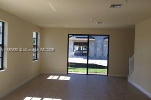 Townhouse in Tamarac, Florida 3 bedrooms, 139.82 sq.m. № 1877762 - photo 6