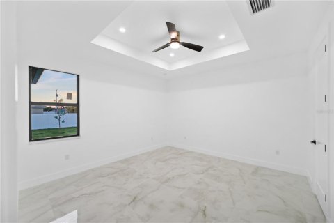 Villa ou maison à vendre à Cape Coral, Floride: 3 chambres, 128.86 m2 № 1266115 - photo 17