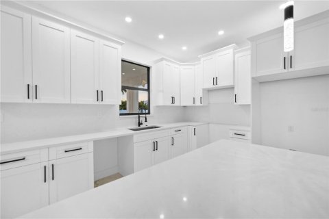 Villa ou maison à vendre à Cape Coral, Floride: 3 chambres, 128.86 m2 № 1266115 - photo 5