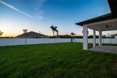Villa ou maison à vendre à Cape Coral, Floride: 3 chambres, 128.86 m2 № 1266115 - photo 22