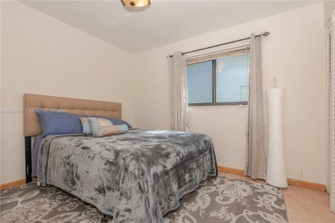 Casa en venta en Sunrise, Florida, 4 dormitorios, 184.5 m2 № 1958266 - foto 20