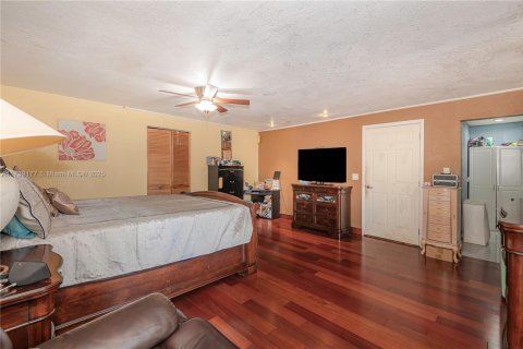 Casa en venta en Sunrise, Florida, 4 dormitorios, 184.5 m2 № 1958266 - foto 13