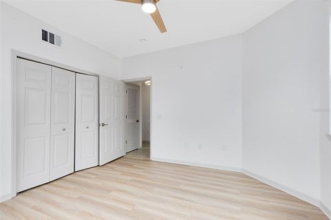 Copropriété à vendre à Orlando, Floride: 4 chambres, 138.33 m2 № 1520490 - photo 23