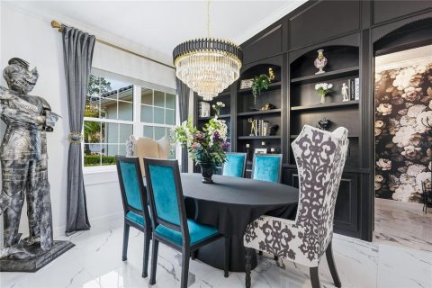 House in Lakewood Ranch, Florida 2 bedrooms, 155.61 sq.m. № 2108947 - photo 11