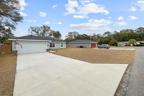House in Dunnellon, Florida 3 bedrooms, 129.97 sq.m. № 2098738 - photo 23