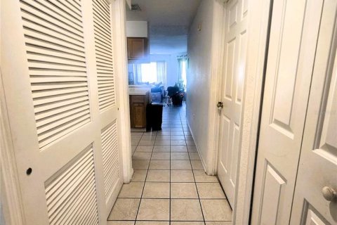 Condo in Kissimmee, Florida, 3 bedrooms  № 1849670 - photo 12