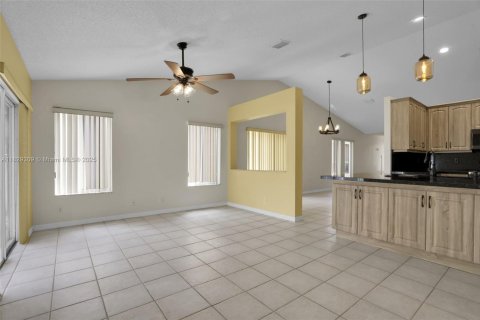 Casa en venta en Weston, Florida, 3 dormitorios, 141.4 m2 № 1804349 - foto 16