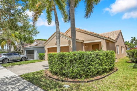 Casa en venta en Weston, Florida, 3 dormitorios, 141.4 m2 № 1804349 - foto 3