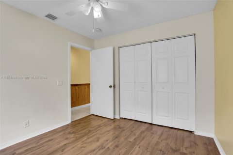Casa en venta en Weston, Florida, 3 dormitorios, 141.4 m2 № 1804349 - foto 25