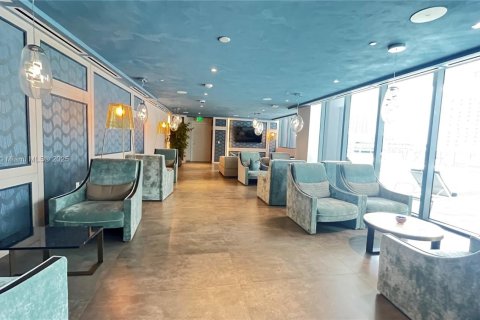 Copropriété à louer à Miami, Floride: 3 chambres, 177.35 m2 № 1859944 - photo 27