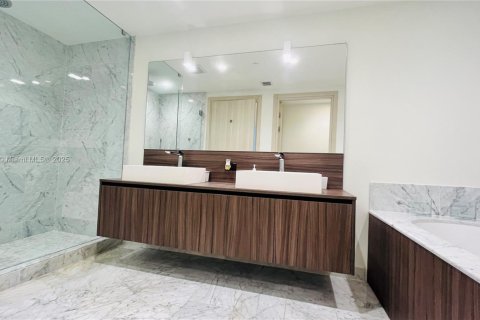 Copropriété à louer à Miami, Floride: 3 chambres, 177.35 m2 № 1859944 - photo 24