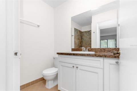 Condominio en venta en Palm Harbor, Florida, 2 dormitorios, 80.92 m2 № 2142142 - foto 17