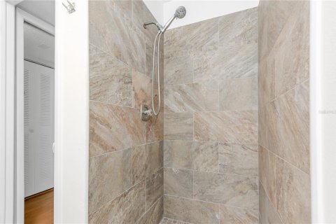 Condominio en venta en Palm Harbor, Florida, 2 dormitorios, 80.92 m2 № 2142142 - foto 18