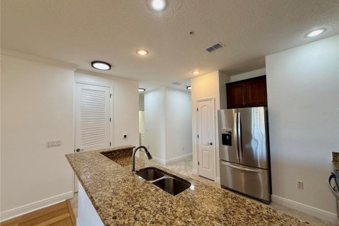 Condo in Palm Coast, Florida, 3 bedrooms  № 2234218 - photo 10