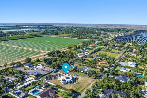 Terrain à vendre à Miami-Dade, Floride № 2001882 - photo 10