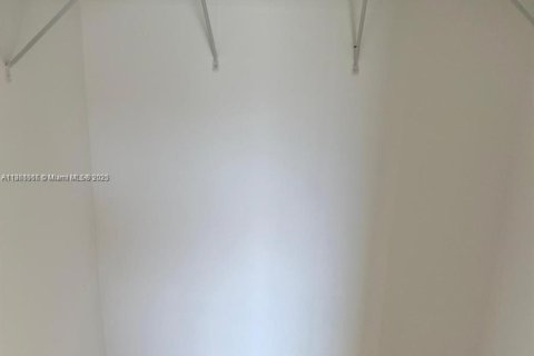 Condominio en venta en Homestead, Florida, 3 dormitorios, 99.96 m2 № 2014516 - foto 27