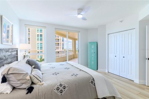 Condo in Clearwater, Florida, 2 bedrooms  № 1812752 - photo 24