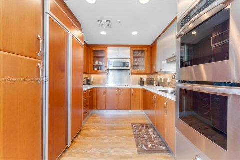 Copropriété à vendre à Aventura, Floride: 3 chambres, 169.55 m2 № 1985430 - photo 16