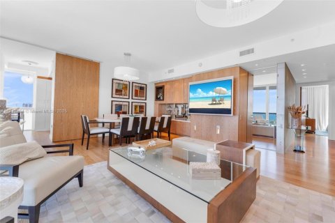 Copropriété à vendre à Aventura, Floride: 3 chambres, 169.55 m2 № 1985430 - photo 2