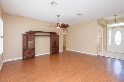 Villa ou maison à vendre à New Port Richey, Floride: 3 chambres, 190.73 m2 № 2399308 - photo 17