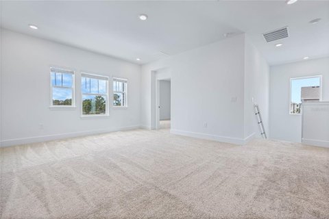 House in Winter Garden, Florida 5 bedrooms, 248.05 sq.m. № 1840149 - photo 20