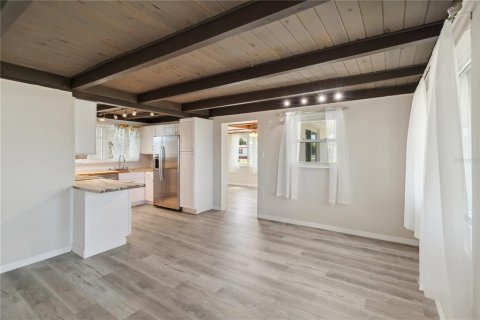 Villa ou maison à vendre à Englewood, Floride: 2 chambres, 76.92 m2 № 1564785 - photo 7
