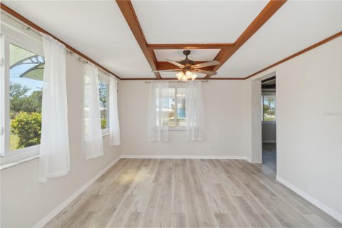 Villa ou maison à vendre à Englewood, Floride: 2 chambres, 76.92 m2 № 1564785 - photo 10