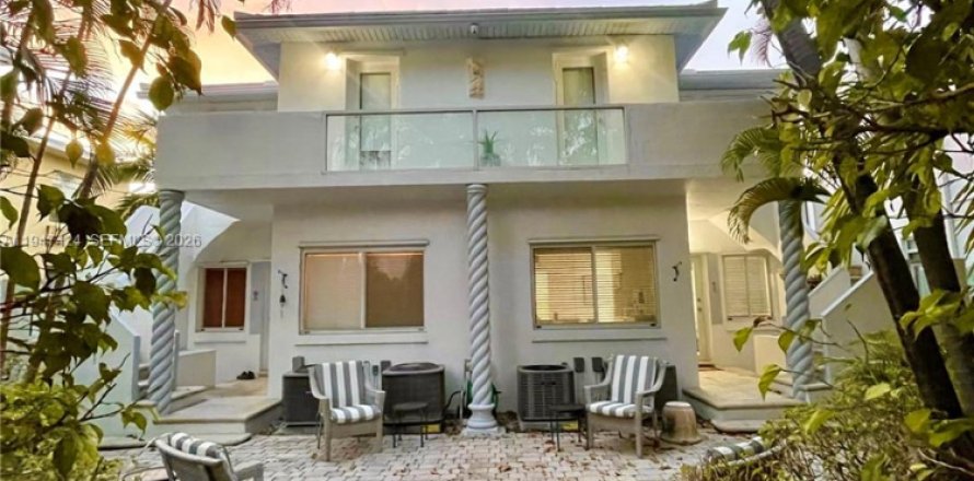 Квартира в Майами-Бич, Флорида 1 спальня, 58.44м2 № 2003545