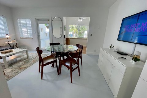 Снять в аренду квартиру в Майами-Бич, Флорида 1 спальня, 58.44м2, № 2003545 - фото 30