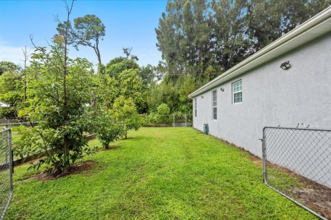 Villa ou maison à vendre à St. Lucie, Floride: 4 chambres, 192.12 m2 № 2401386 - photo 29