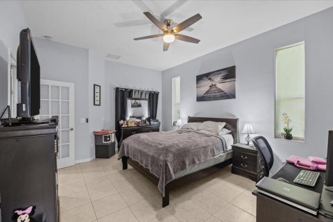 Villa ou maison à vendre à St. Lucie, Floride: 4 chambres, 192.12 m2 № 2401386 - photo 17