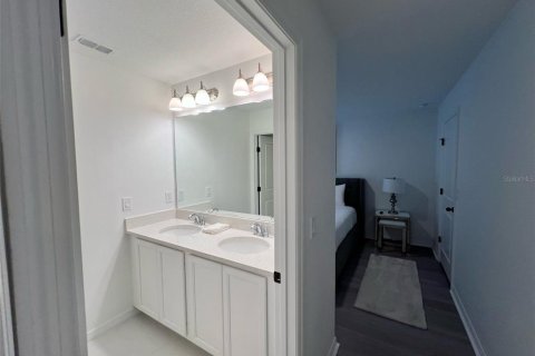 Townhouse in Davenport, Florida 3 bedrooms, 201.97 sq.m. № 1723512 - photo 143