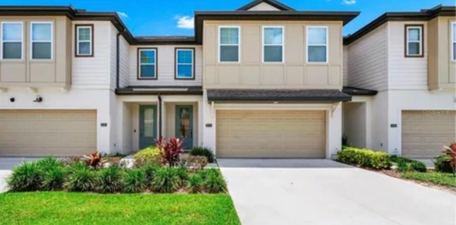 Townhouse in Davenport, Florida 3 bedrooms, 201.97 sq.m. № 1723512