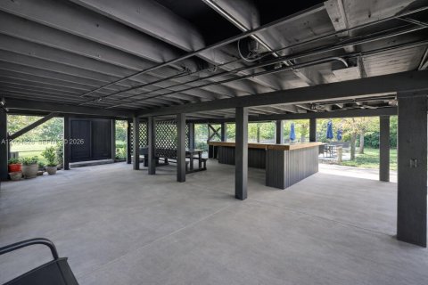 House in West Palm Beach, Florida 2 bedrooms, 111.48 sq.m. № 2068748 - photo 19