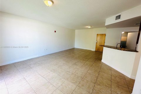 Снять в аренду кондоминиум в Корал-Гейблс, Флорида 2 спальни, 130.16м2, № 1958600 - фото 7