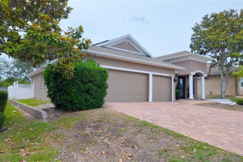 Casa en alquiler en Spring Hill, Florida, 4 dormitorios, 201.97 m2 № 1688120 - foto 3