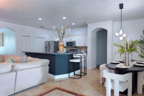 Casa en alquiler en Spring Hill, Florida, 4 dormitorios, 201.97 m2 № 1688120 - foto 7