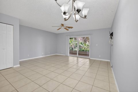Touwnhouse à vendre à Jupiter, Floride: 2 chambres, 114.55 m2 № 2249560 - photo 5