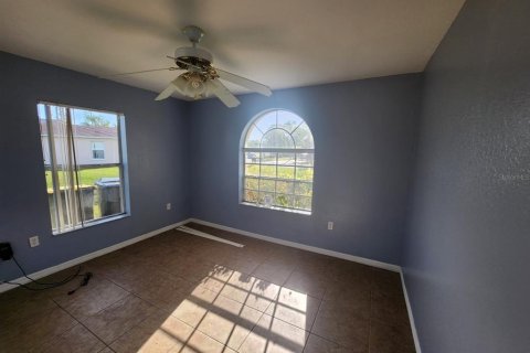 Appartement à louer à Kissimmee, Floride: 4 chambres, 157.93 m2 № 1788118 - photo 2