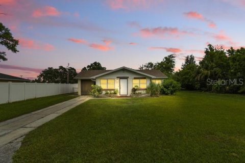 Casa en alquiler en Lakeland, Florida, 2 dormitorios, 110 m2 № 1883931 - foto 1