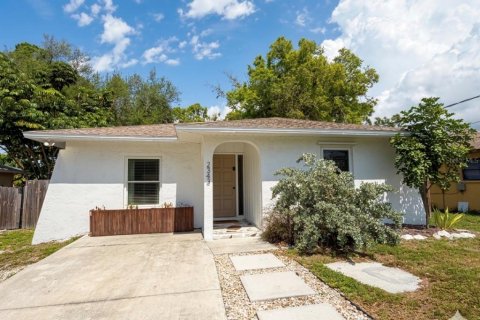Casa en Sarasota, Florida 3 dormitorios, 125.6 m2 № 2106240