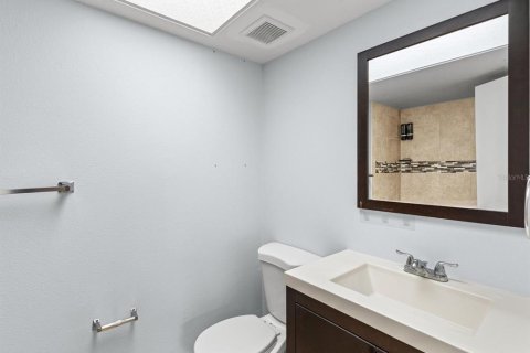 Condominio en venta en New Port Richey, Florida, 1 dormitorio, 67.63 m2 № 2101848 - foto 22