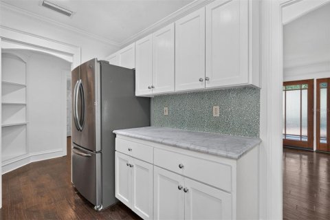 House in Gainesville, Florida 3 bedrooms, 124.49 sq.m. № 2222022 - photo 11
